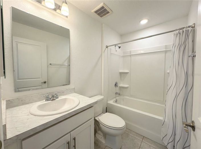 Image No.24-5 Bed House for sale
