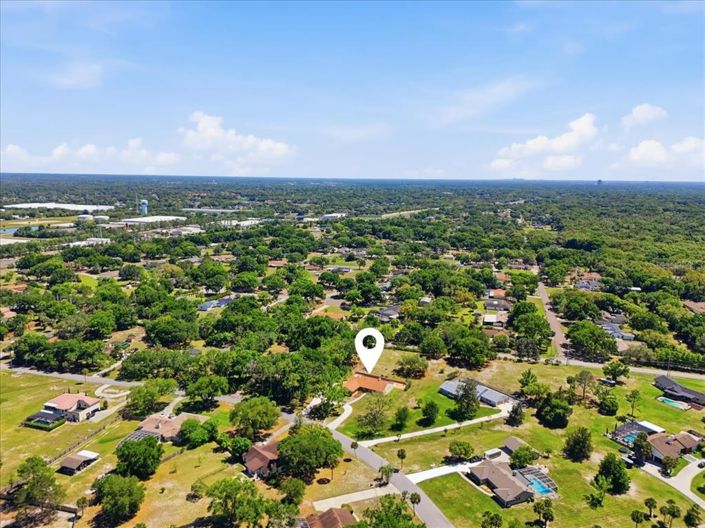 Image No.10-4 Bed House for sale