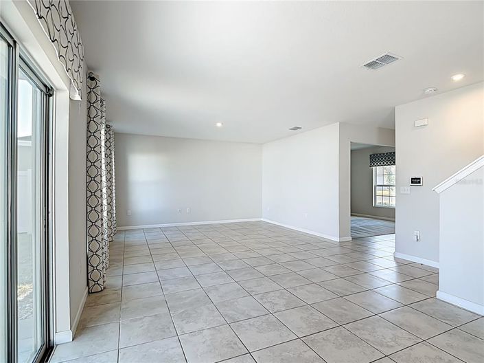 Image No.11-4 Bed House for sale