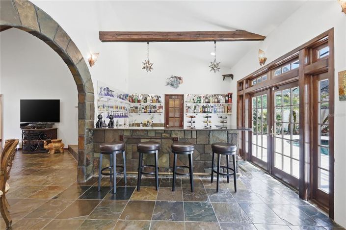 Image No.28-4 Bed House for sale