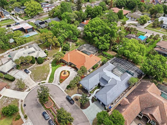 Image No.3-4 Bed House for sale