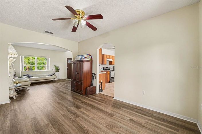 Image No.7-Maison de 4 chambres à vendre à Saint John