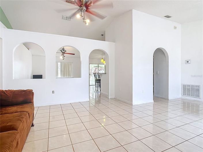 Image No.8-Maison de 3 chambres à vendre à Saint John