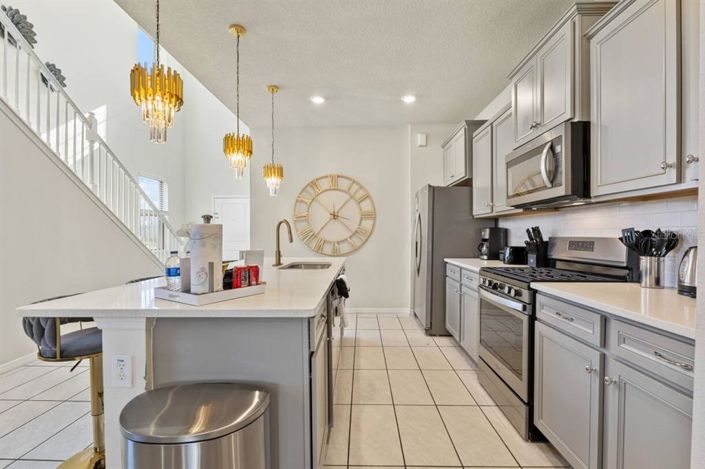 Image No.19-6 Bed House for sale