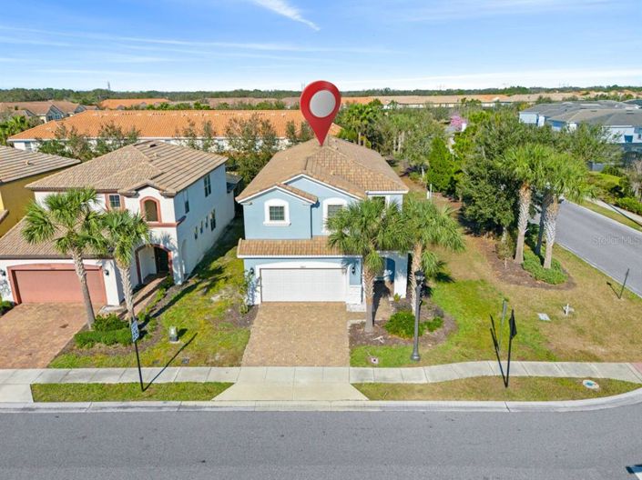 Image No.2-6 Bed House for sale