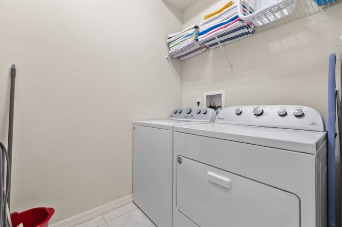 Image No.36-6 Bed House for sale