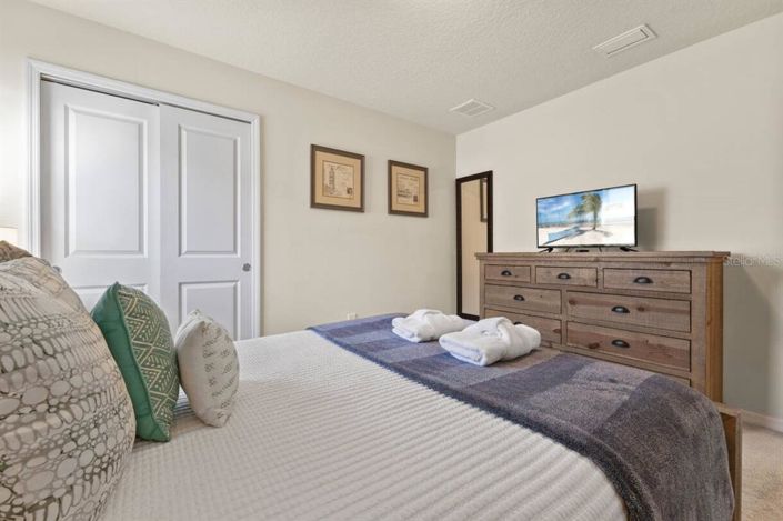 Image No.59-6 Bed House for sale