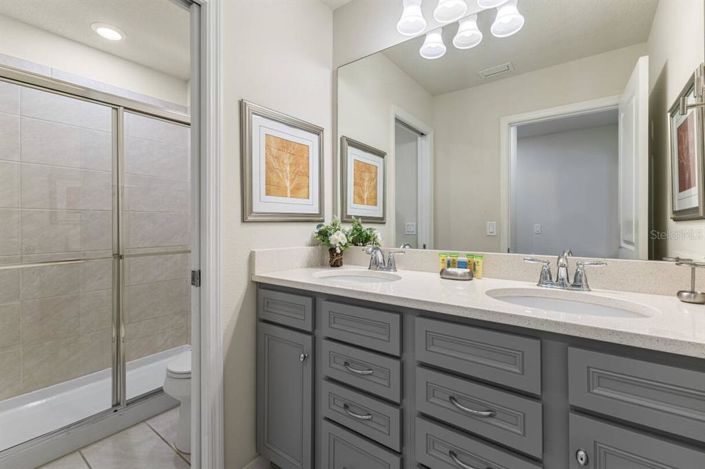 Image No.60-6 Bed House for sale