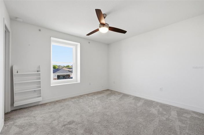 Image No.22-4 Bed House for sale