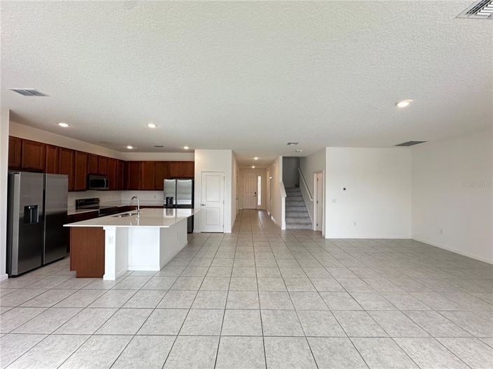 Image No.11-6 Bed House for sale