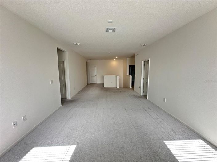 Image No.20-6 Bed House for sale