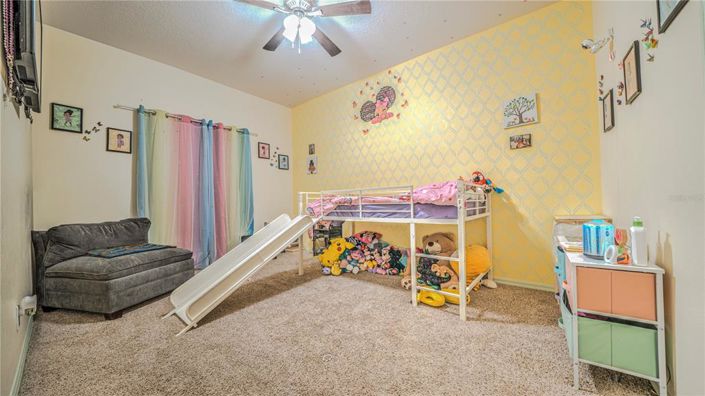 Image No.13-4 Bed House for sale