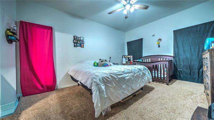 Image No.9-4 Bed House for sale