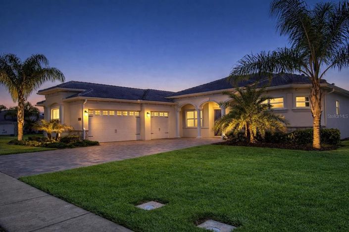 Image No.3-4 Bed House for sale