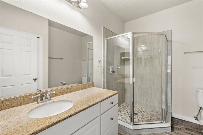 Image No.20-3 Bed Apartment for sale