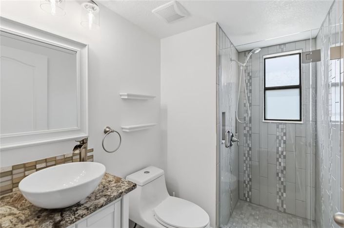 Image No.11-5 Bed House for sale