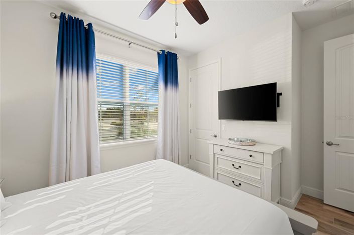 Image No.17-3 Bed Townhouse for sale