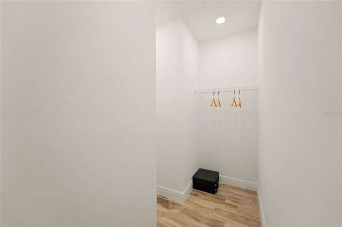 Image No.37-3 Bed Townhouse for sale