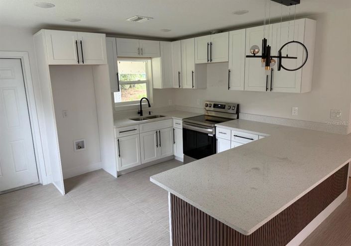 Image No.2-2 Bed House for sale