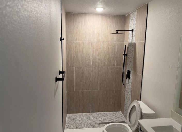 Image No.3-2 Bed House for sale