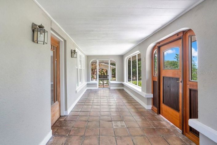 Image No.3-Maison de 4 chambres à vendre à Saint John