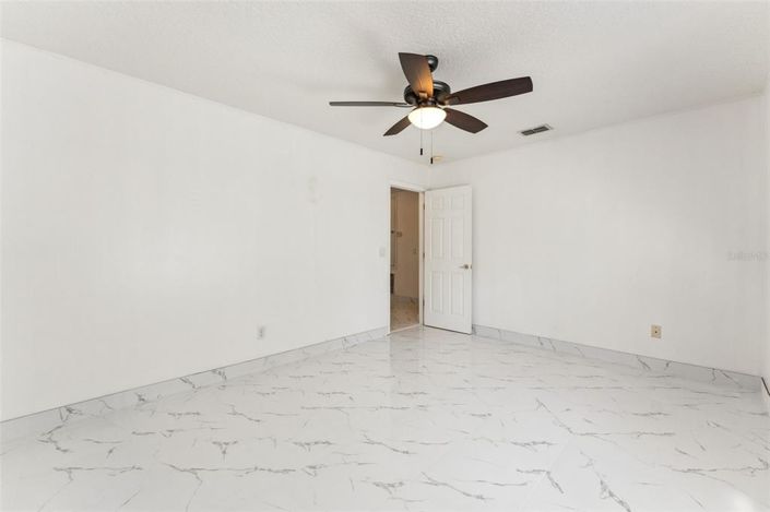 Image No.39-Maison de 5 chambres à vendre à Saint John