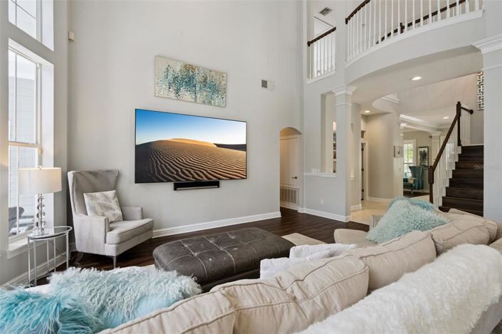 Image No.14-6 Bed House for sale