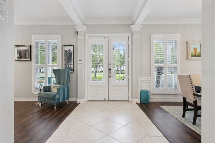 Image No.8-6 Bed House for sale