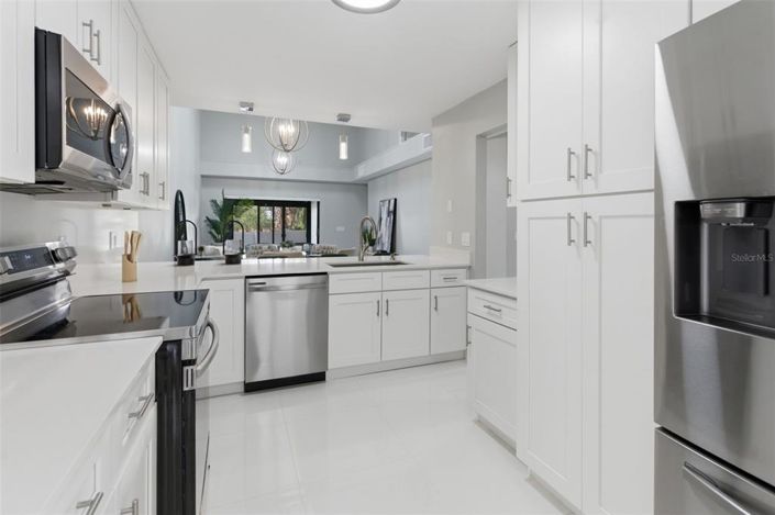 Image No.10-3 Bed Townhouse for sale