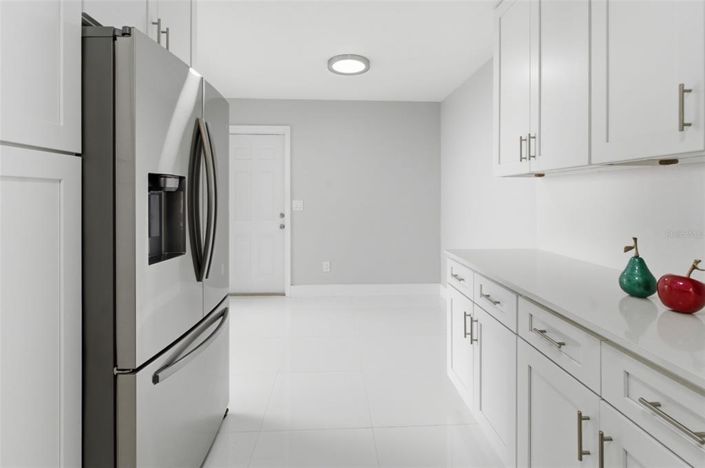 Image No.13-3 Bed Townhouse for sale