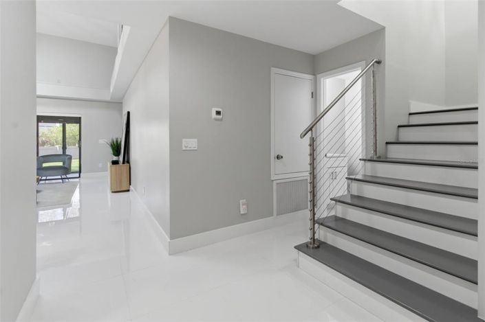 Image No.2-3 Bed Townhouse for sale