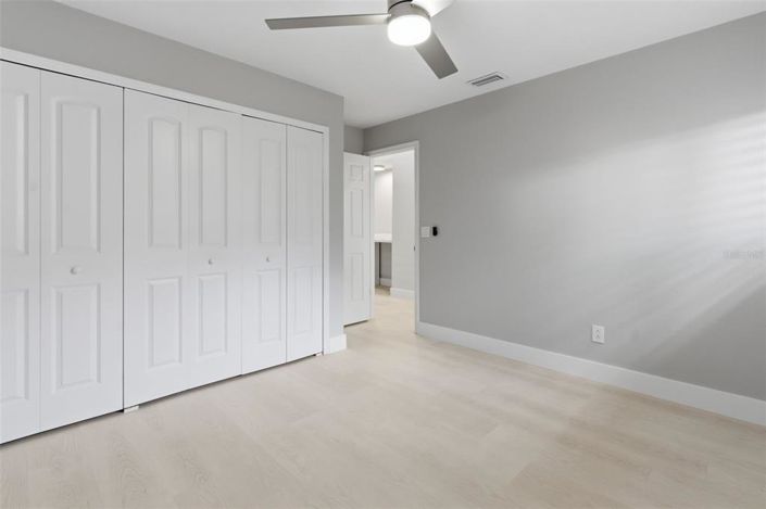 Image No.21-3 Bed Townhouse for sale