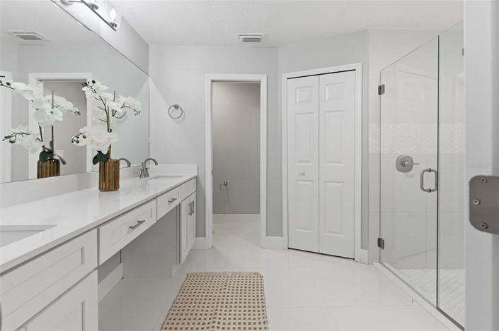 Image No.25-3 Bed Townhouse for sale