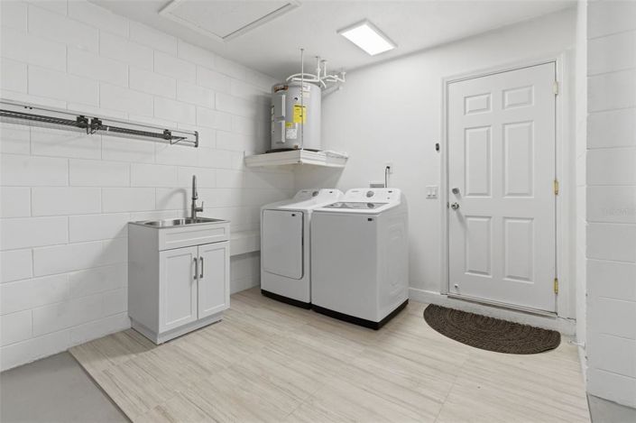 Image No.29-3 Bed Townhouse for sale