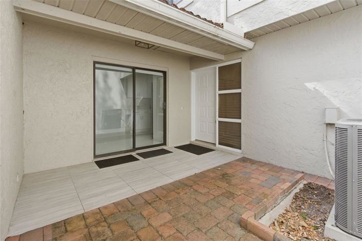 Image No.32-3 Bed Townhouse for sale