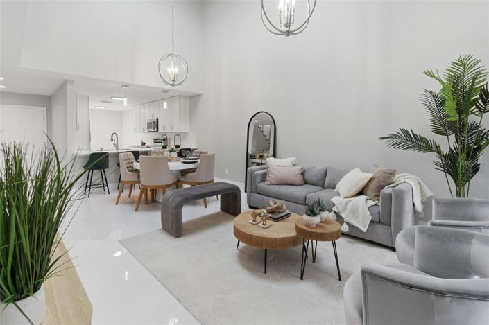 Image No.7-3 Bed Townhouse for sale