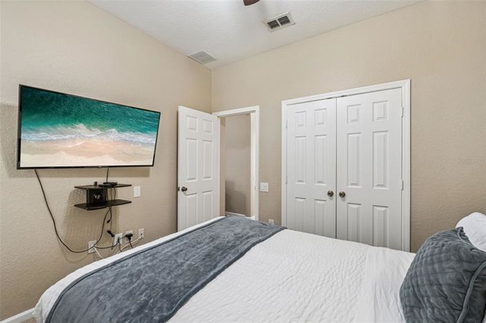 Image No.13-6 Bed House for sale