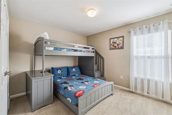 Image No.21-6 Bed House for sale