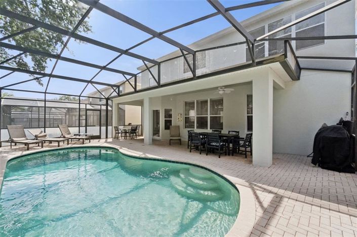 Image No.32-6 Bed House for sale