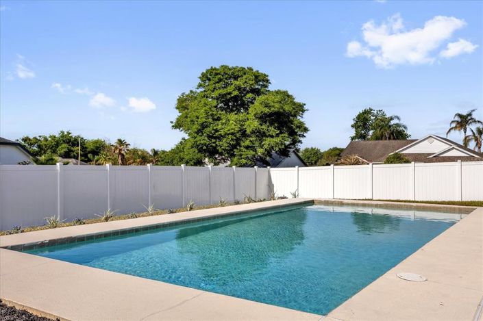 Image No.22-3 Bed House for sale