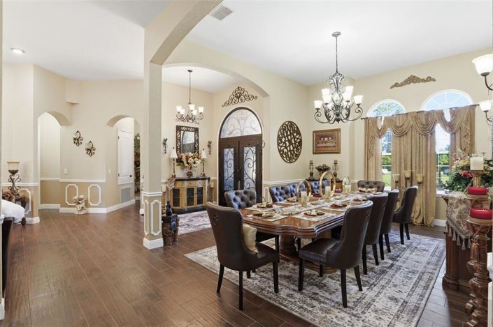 Image No.11-6 Bed House for sale