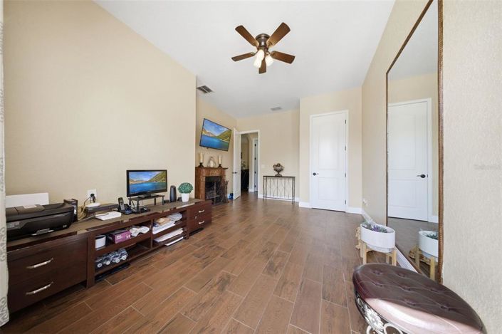 Image No.42-6 Bed House for sale