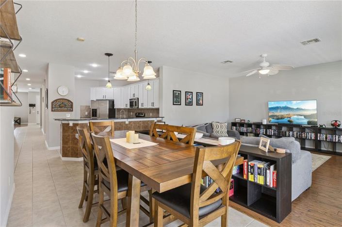 Image No.18-3 Bed House for sale