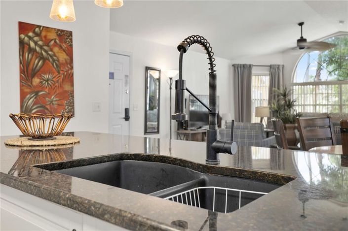 Image No.11-3 Bed Apartment for sale