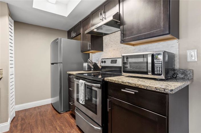 Image No.11-3 Bed Apartment for sale