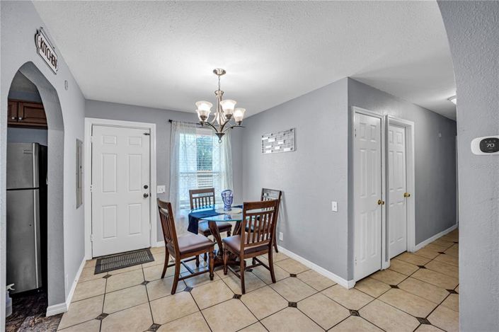 Image No.10-Maison de 4 chambres à vendre à Saint John