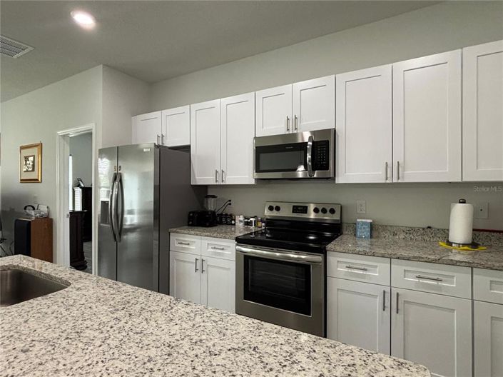 Image No.10-4 Bed House for sale