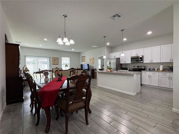 Image No.3-4 Bed House for sale