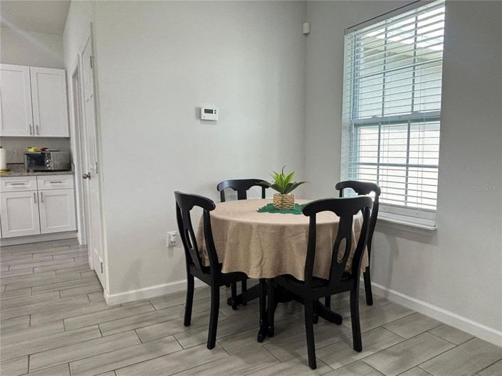 Image No.6-4 Bed House for sale