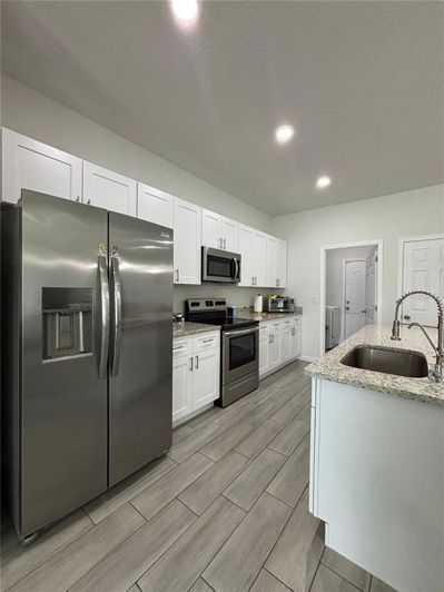 Image No.8-4 Bed House for sale